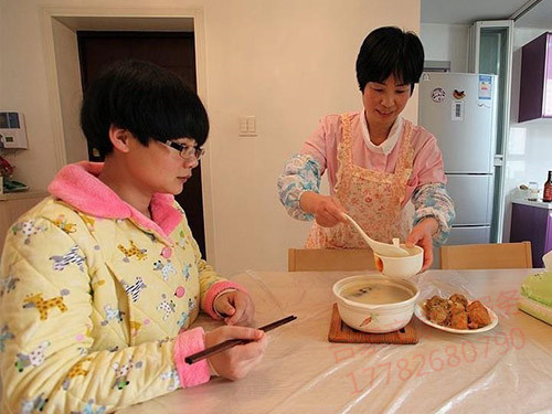 <a href='http://www.139150.com/product--1.html' target='_blank'>西安保姆</a> <a href='http://www.139150.com/product--1.html' target='_blank'>西安保姆</a>